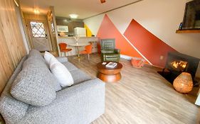 Cozy Retreat Just Minutes From Beech Mountain
