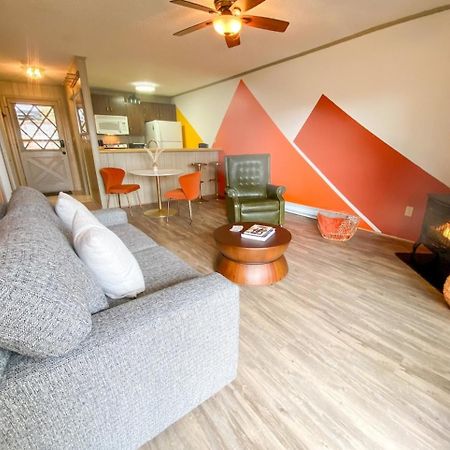 Cozy Retreat Just Minutes From Beech Mountain Villa Exterior photo